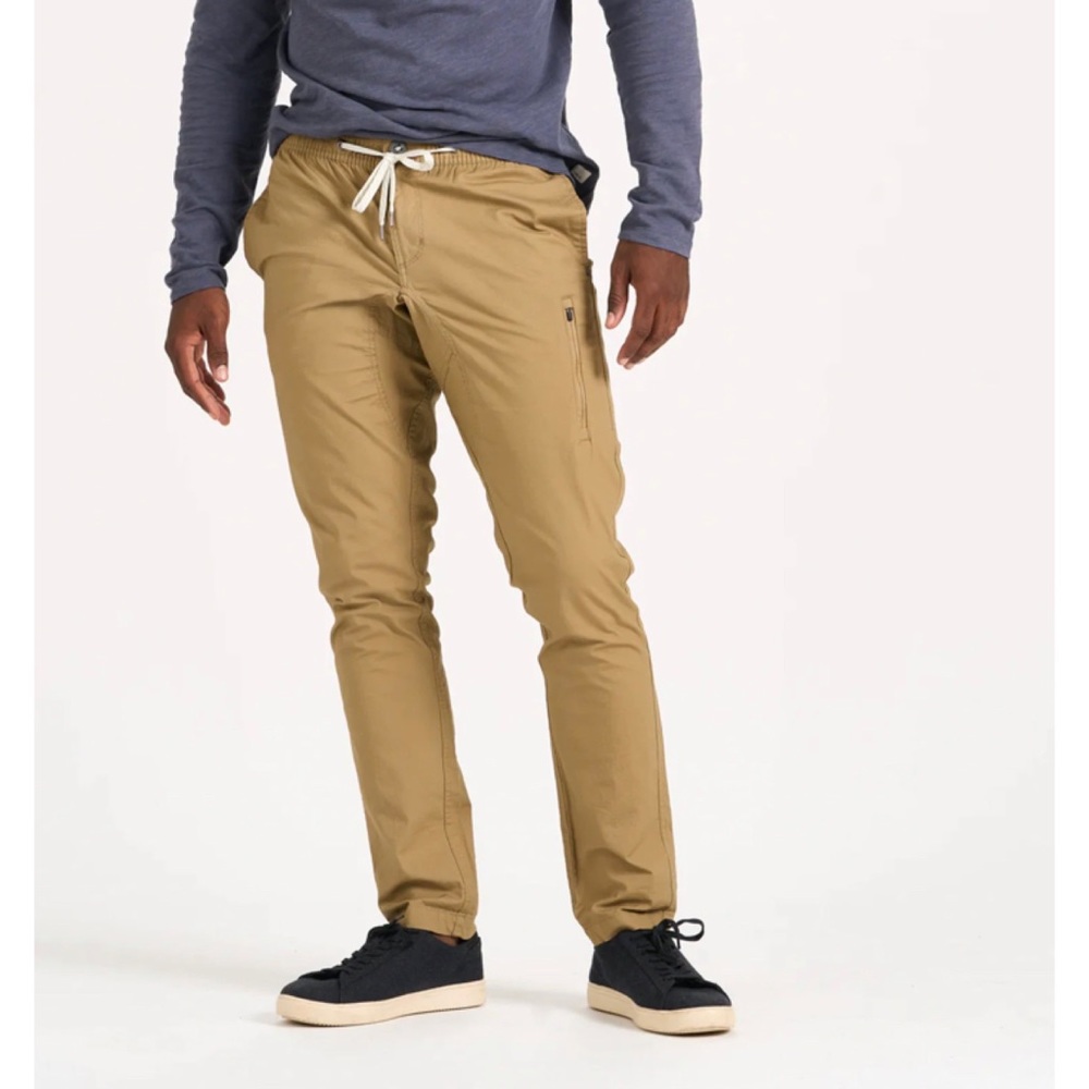 Vuori Ripstop Pant in Khaki - Picture 2 of 8